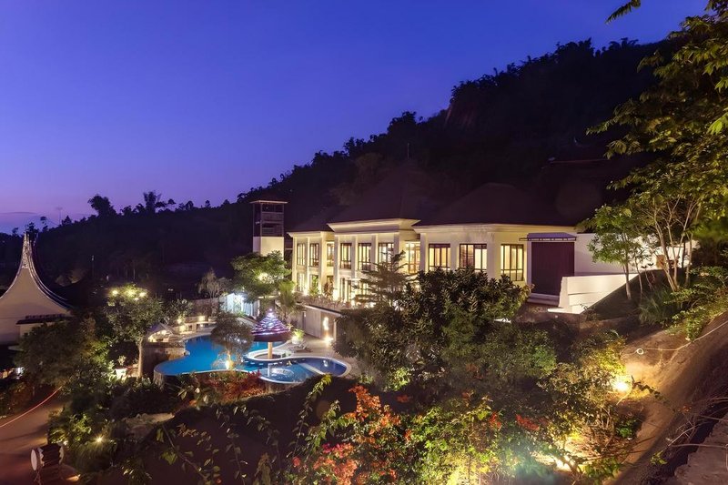 Jambuluwuk Convention Hall & Resort Batu