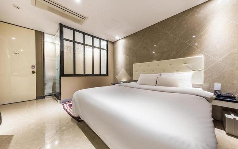 Jongno Cullinan Hotel