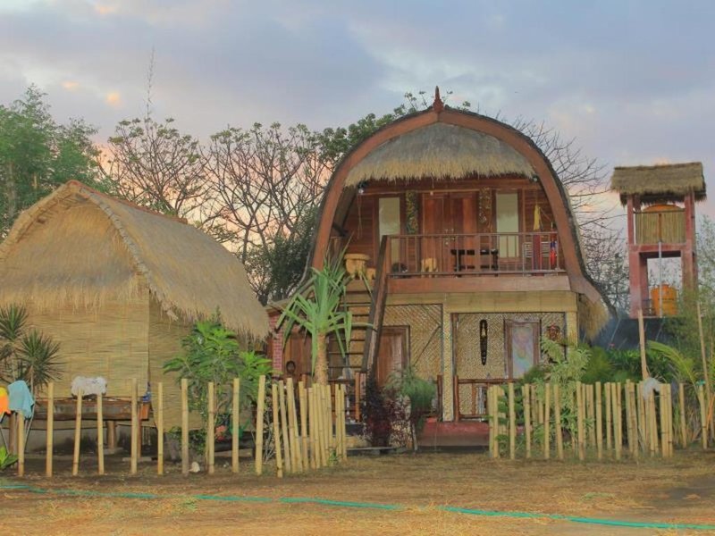 Kampung Meno Bungalows