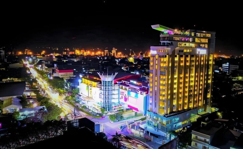 Karebosi Premier Makassar