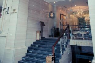 Khách sạn A25 – 19 Phan Đình Phùng