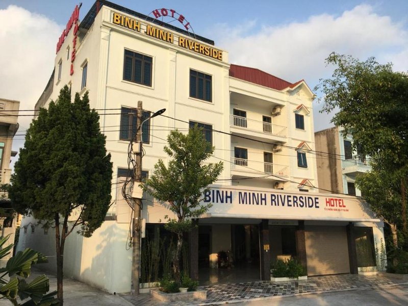 Khách sạn Bình Minh Riverside