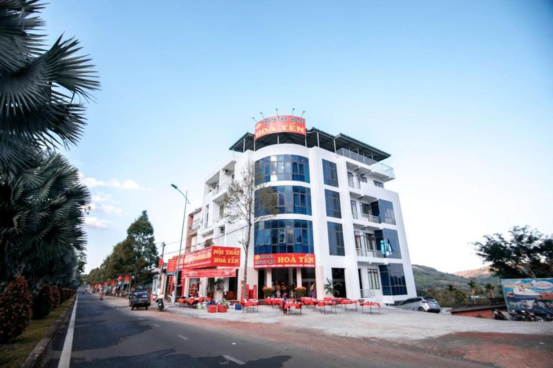 Khách sạn Hòa Yến