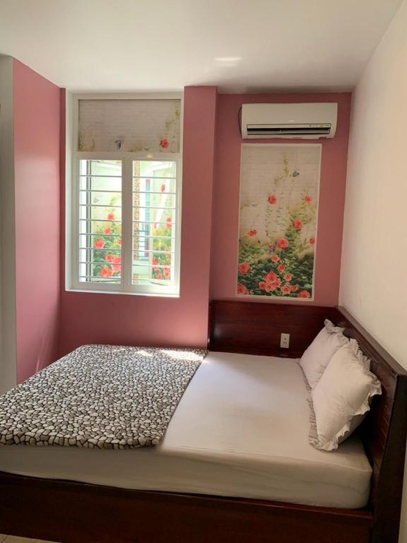 Khách sạn Hoàng Yến Nhi