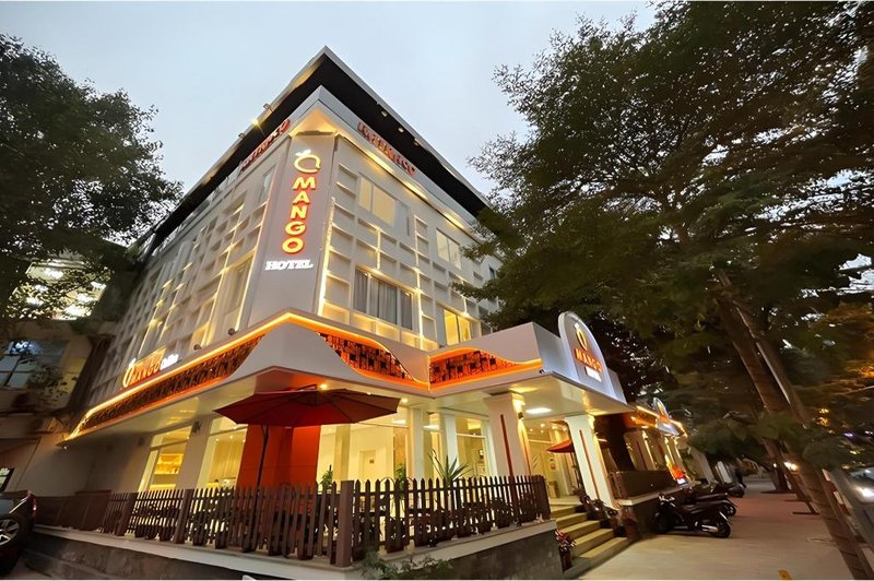 Mango Hotel - Le Duan