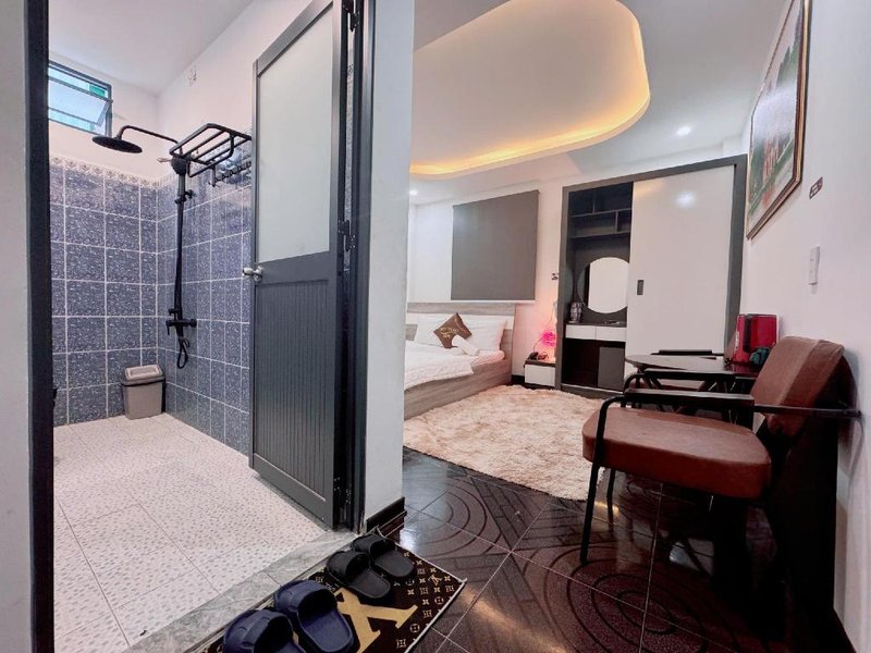 Khách sạn Minh Quang, Q10