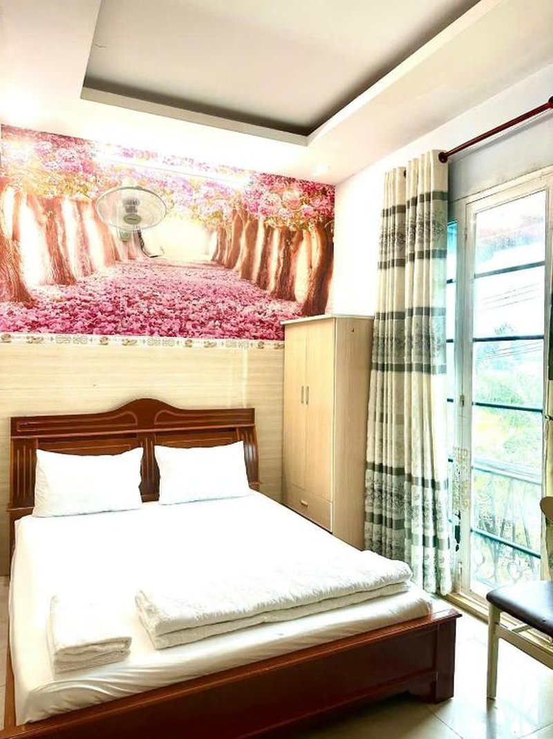 Khách sạn Ngọc Lan