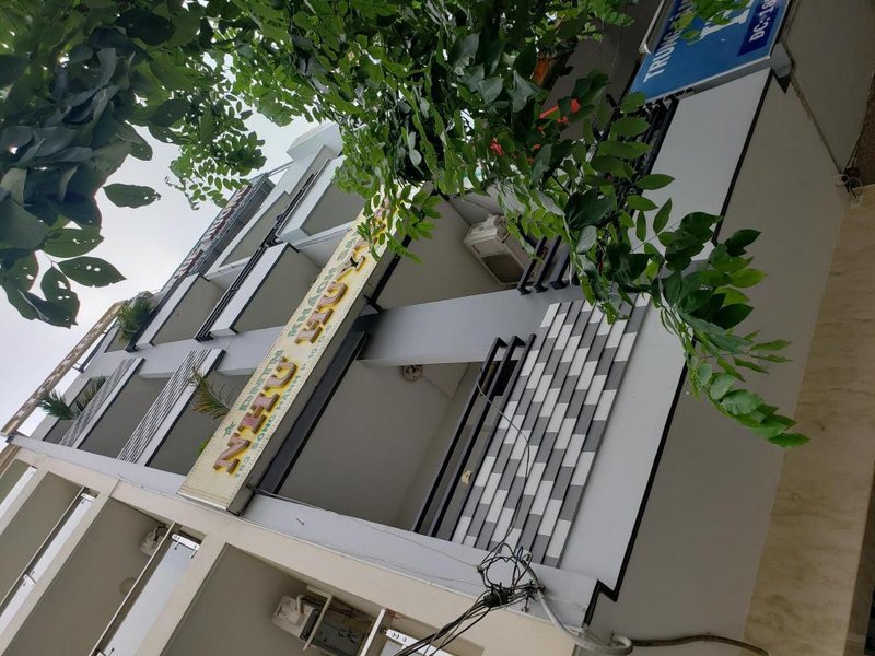 Khách sạn Như Huỳnh