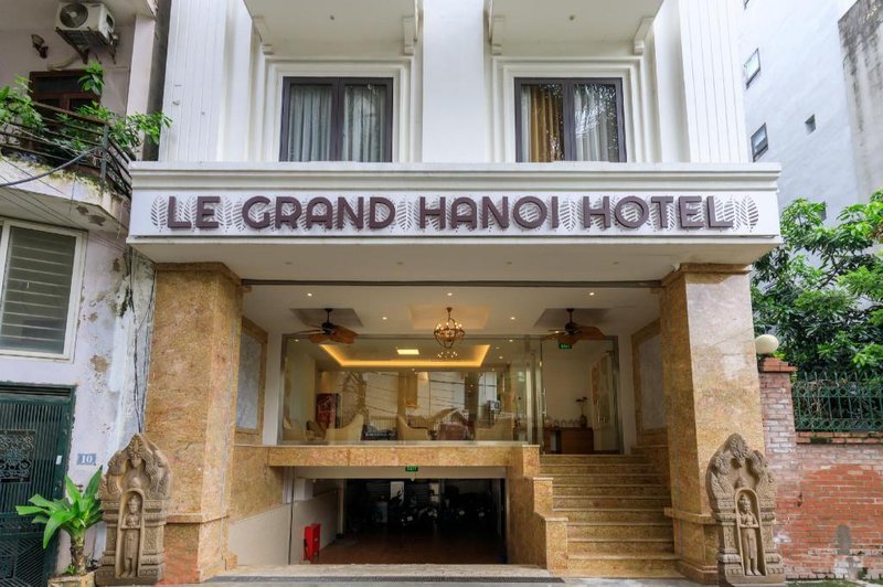 Khách sạn Super OYO Capital O 1169 Le Grand Hà Nội – The Charm