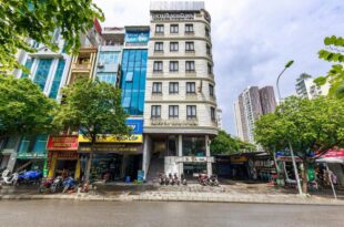 Khách sạn Yolo Wa