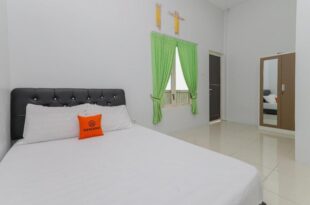 KoolKost Syariah near Alun Alun Sidoarjo