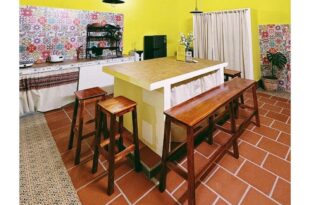 Lazánia homestay Đất Thánh