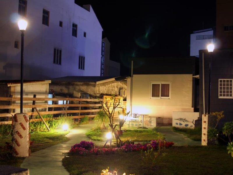 Lazy House Hostel