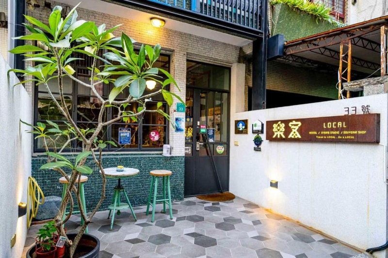 樂客背包旅棧 Local Backpacker Hostel