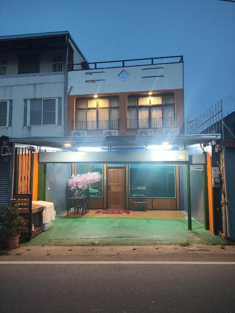 Long River 82 Homestay