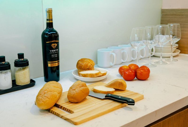 Louisa Vinh Hoi Apartment