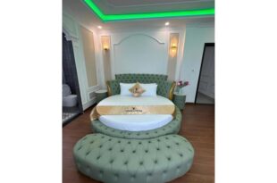 Love Hotel Tô Ký