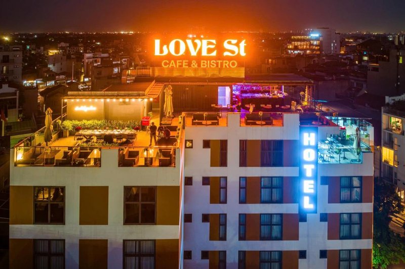 Love St – Hanoi Hotel