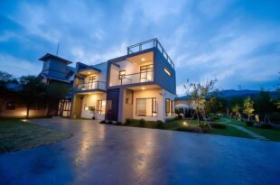 Lovely Pond Hostel