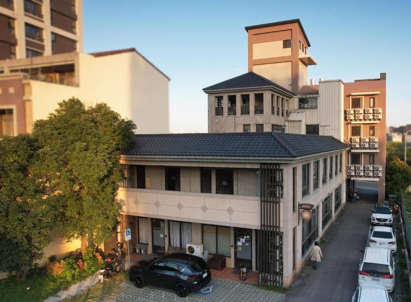 Lutel Hotel Xpark Gloria Outlets Shin Kong Cinemas