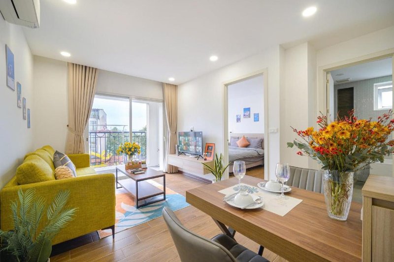 Luxe Paradise Residence Truc Bach