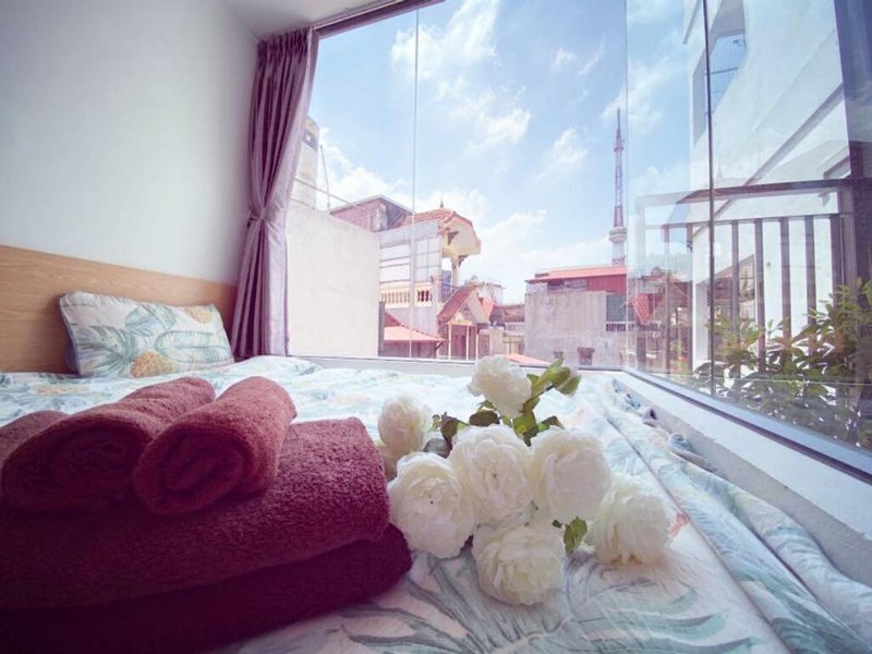 MAY – SKY VIEW VH 05 – Phone 09756-59323