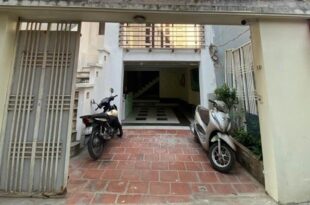 MB House
