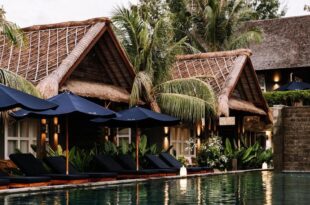 Meno House – Adults Only