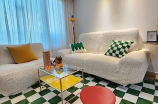 Mid-Century staycation in Seoul