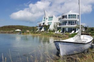 Migrator Intertidal Homestay