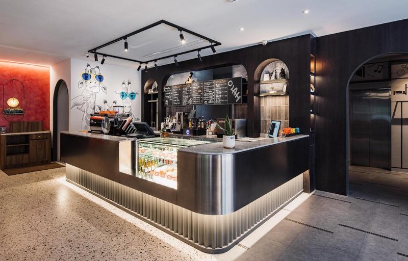 OLAH Poshtel Taichung Station