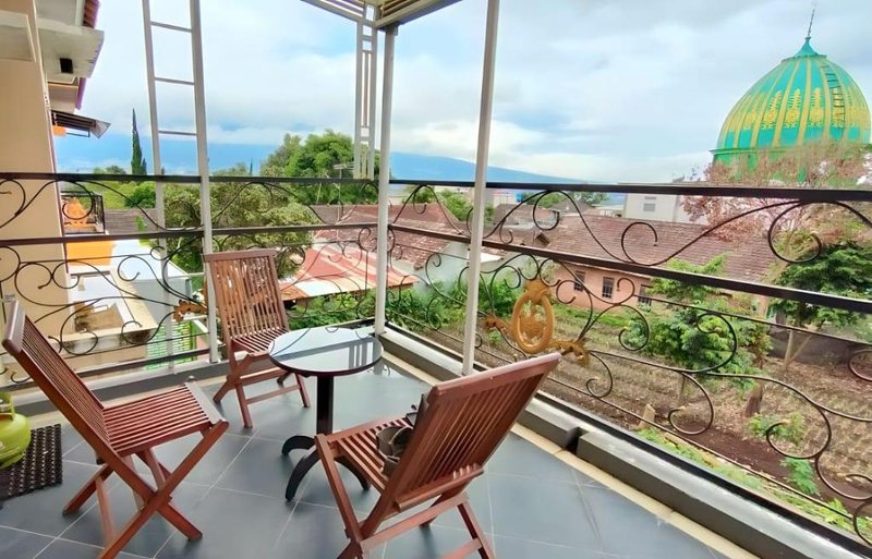 Omahomy Villa di Batu (Full House