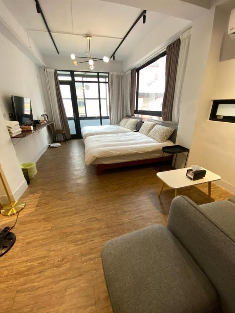 One Day 有日-民生路一段207號