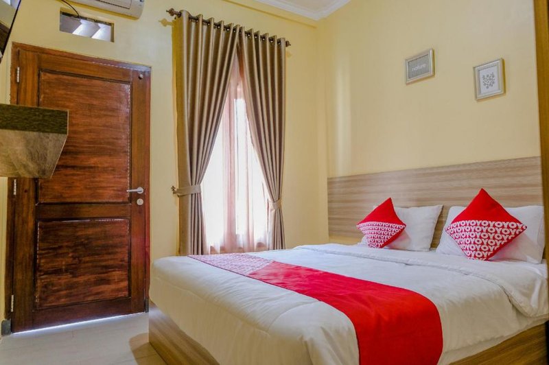 OYO 1566 El Reyshi Family Residence Syariah