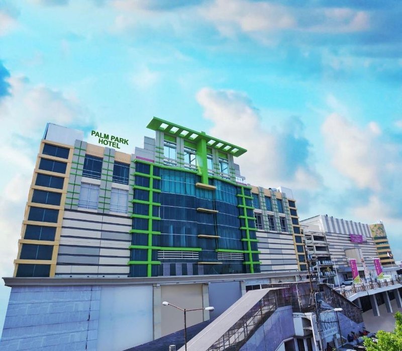 PALM PARK Hotel Surabaya