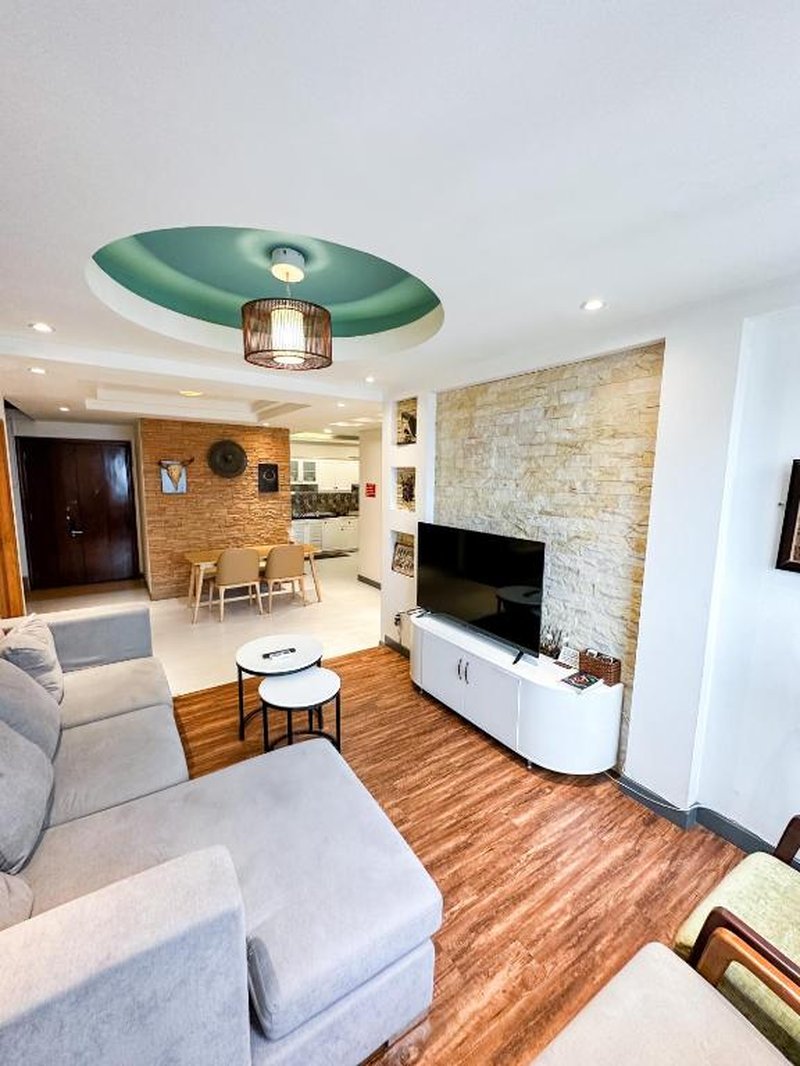 Penthouse 86 – Pool Private – In the HEART HCM