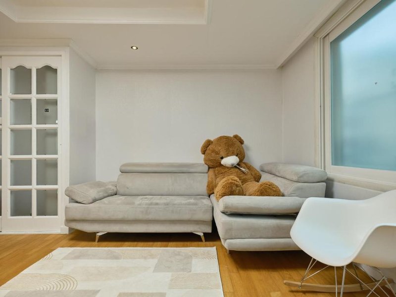 Plantree filled with the charm of the East and the atmosphere of the West