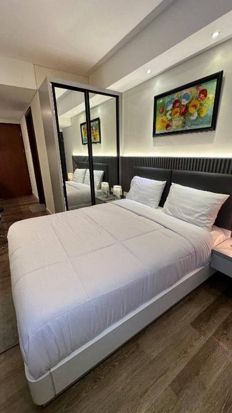 Pollux Habibie batam