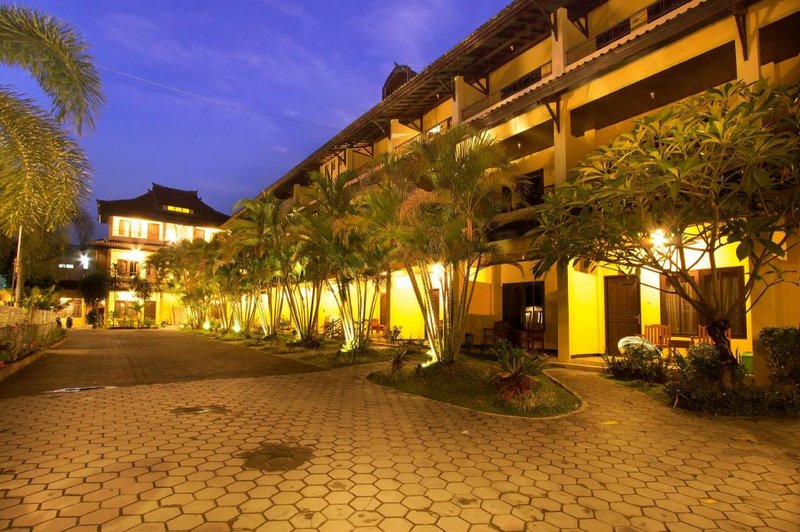 Puri Senggigi Hotel
