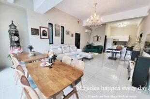 Quiet River Homestay