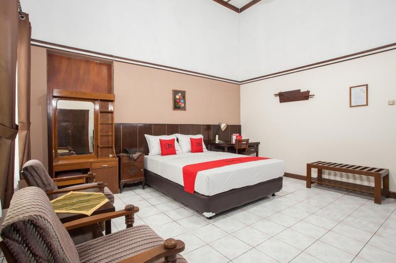 RedDoorz near Balai Kota Malang