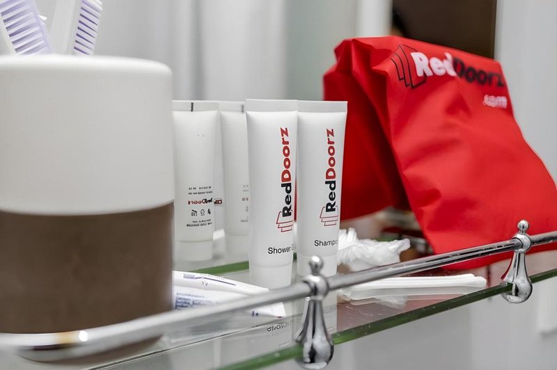 RedDoorz Plus near RS USU Medan 2