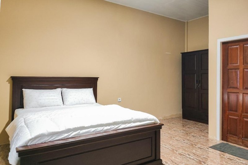 RedDoorz Syariah near Telanaipura Jambi