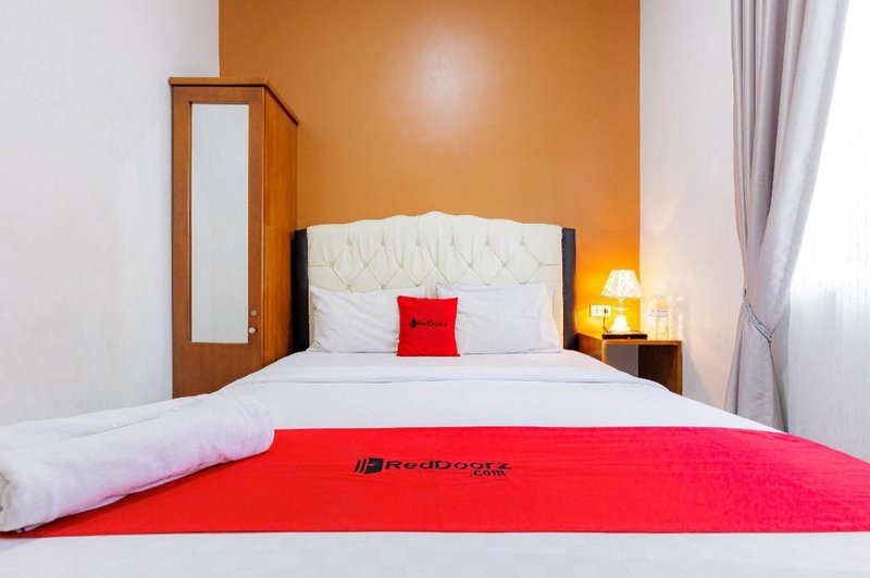 RedDoorz Syariah near Transmart Lampung