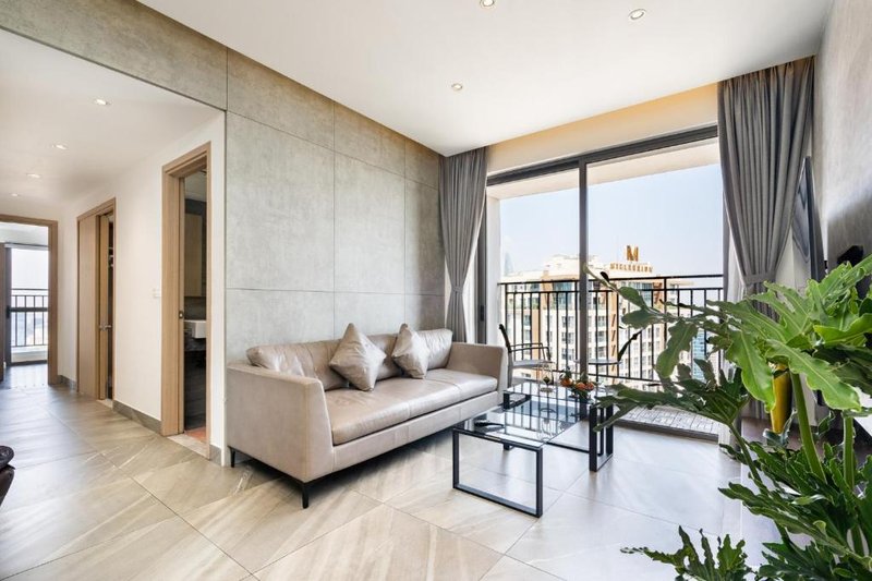 Refined Saigon – Rivergate Aparment – Free Pool, Free Internet SIM for 3 nights, Free Pick Up for 5