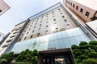 Ritz Hotel