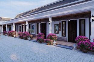 ROMANCE HOTEL, Q9