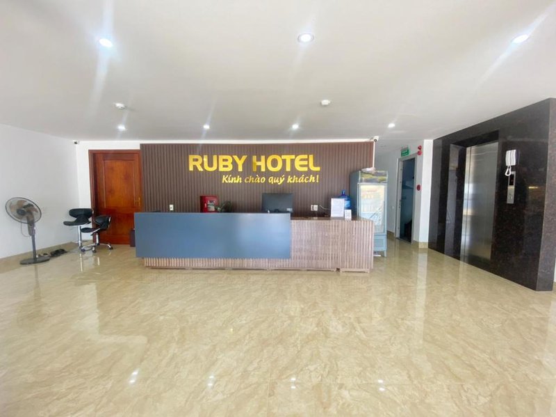Ruby Hotel – Gần Trung tâm khảo thí ĐHTN