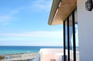 Sea Shore Hotel