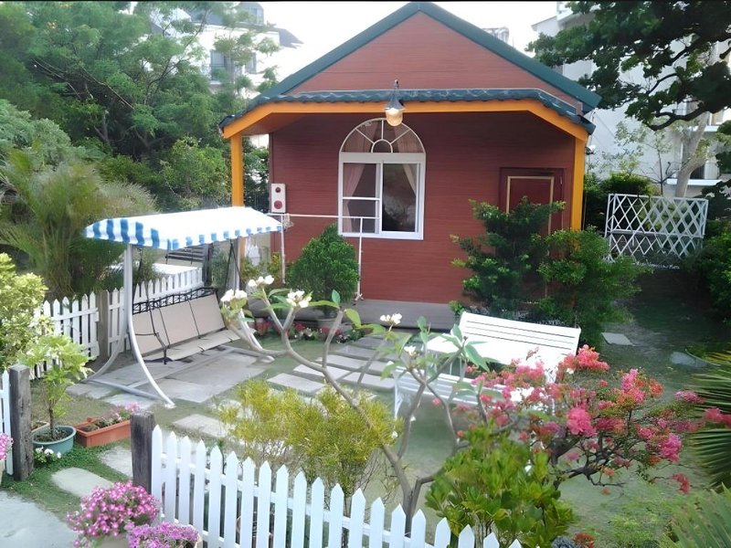 Shan Shuei Shin Bungalow